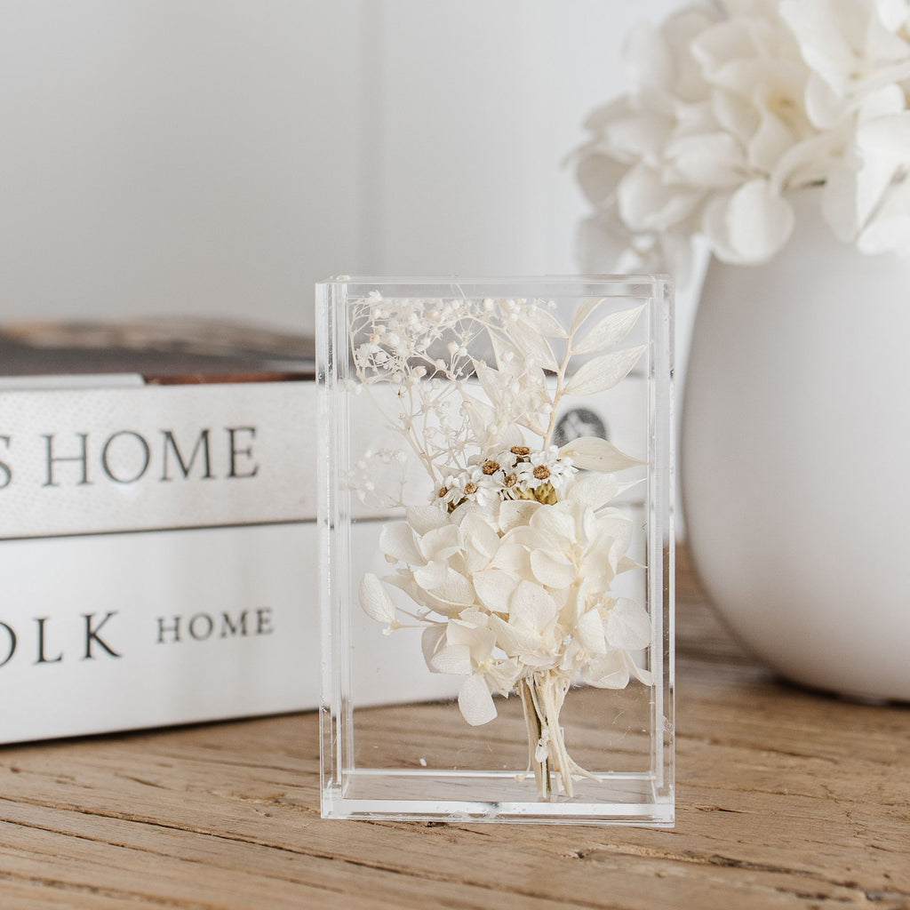 Neutral Mini Flower Frame – Perlplex